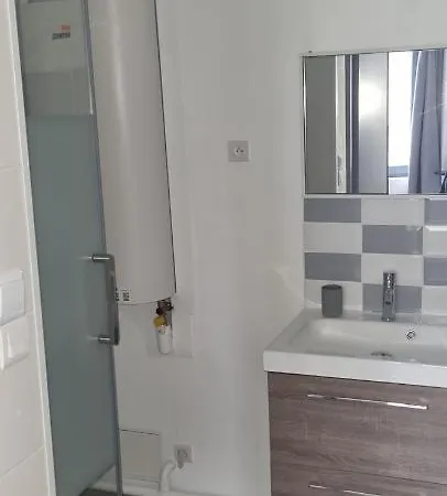 Air Cosy 2 Gare Prostitution Refusee Apartment *